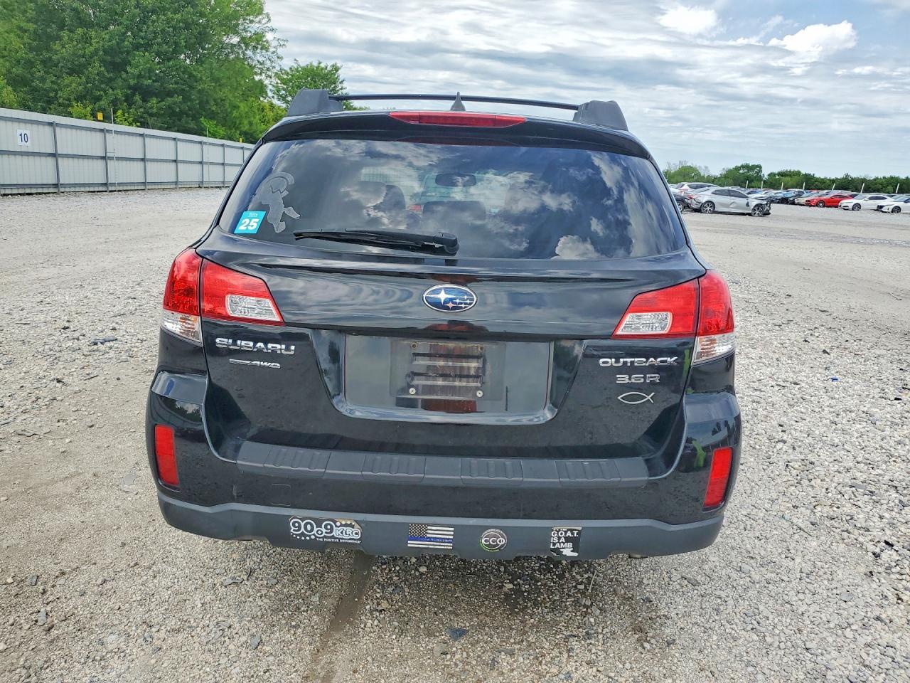 2013 Subaru Outback 3.6R Limited - zdjęcie 6