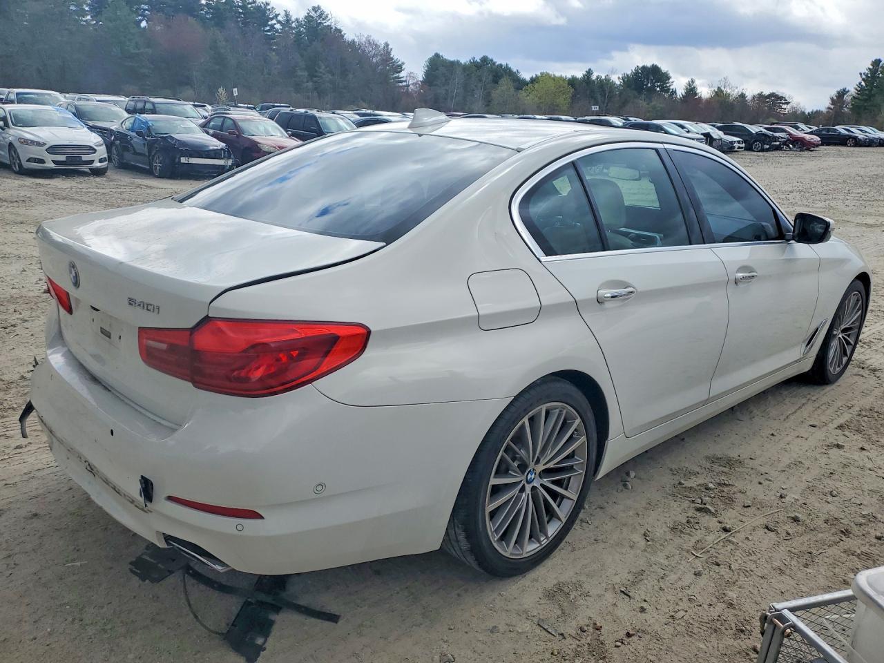 2017 BMW 540 I - zdjęcie 3