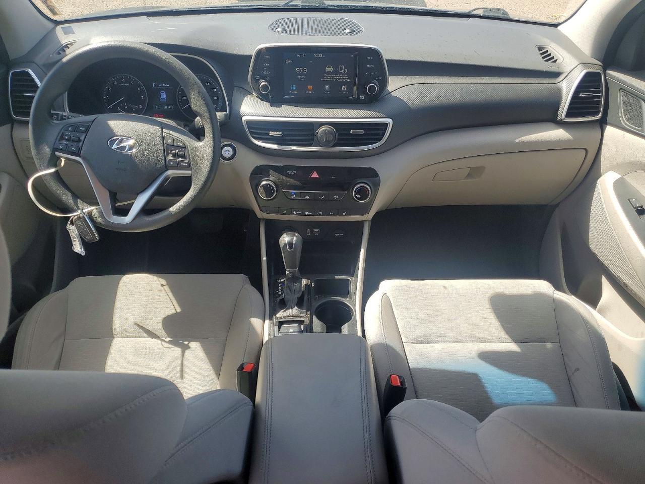 2021 Hyundai Tucson Value - zdjęcie 8
