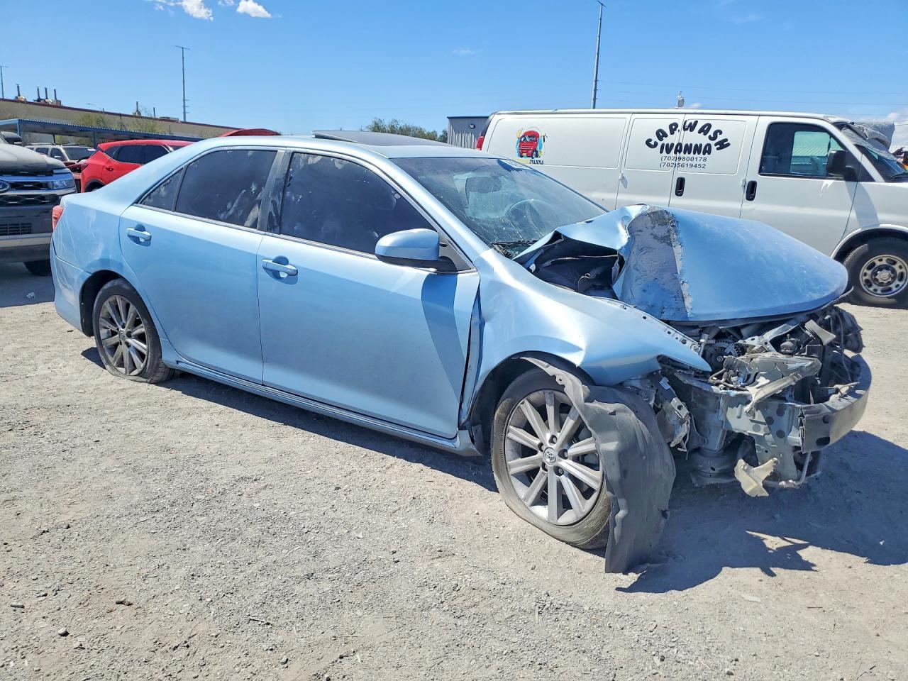 2014 Toyota Camry Xle - zdjęcie 4