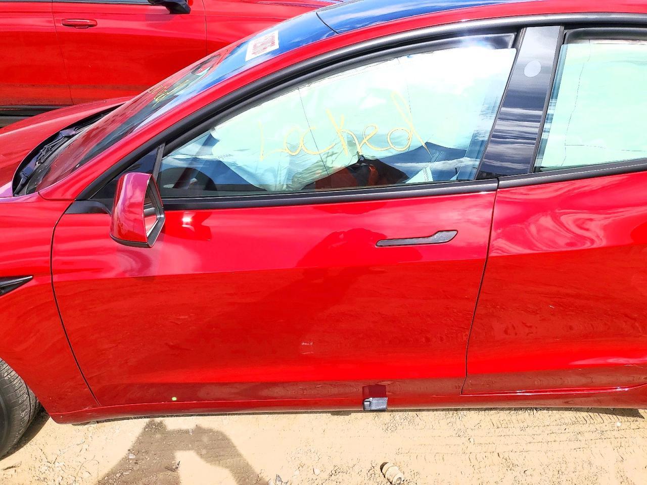 2024 Tesla Model 3 - zdjęcie 7