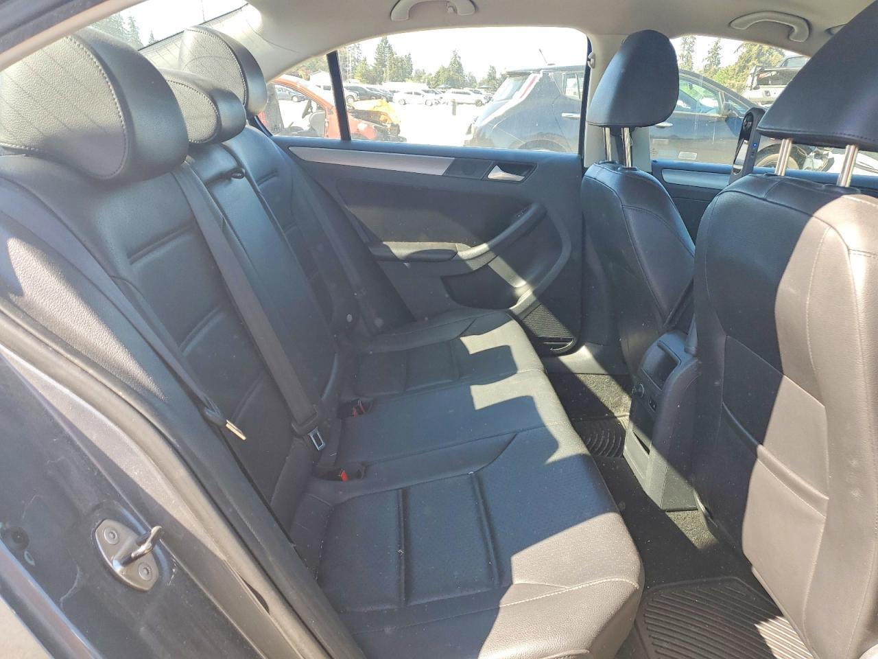 2014 Volkswagen Jetta Tdi - zdjęcie 10