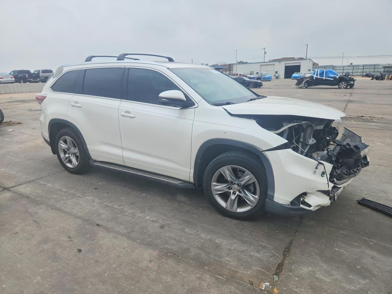 2015 Toyota Highlander Limited Platinum - zdjęcie 4
