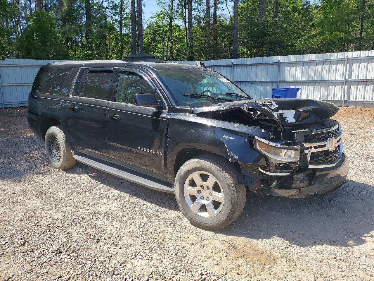 2020 Chevrolet Suburban C1500 Lt - zdjęcie 4