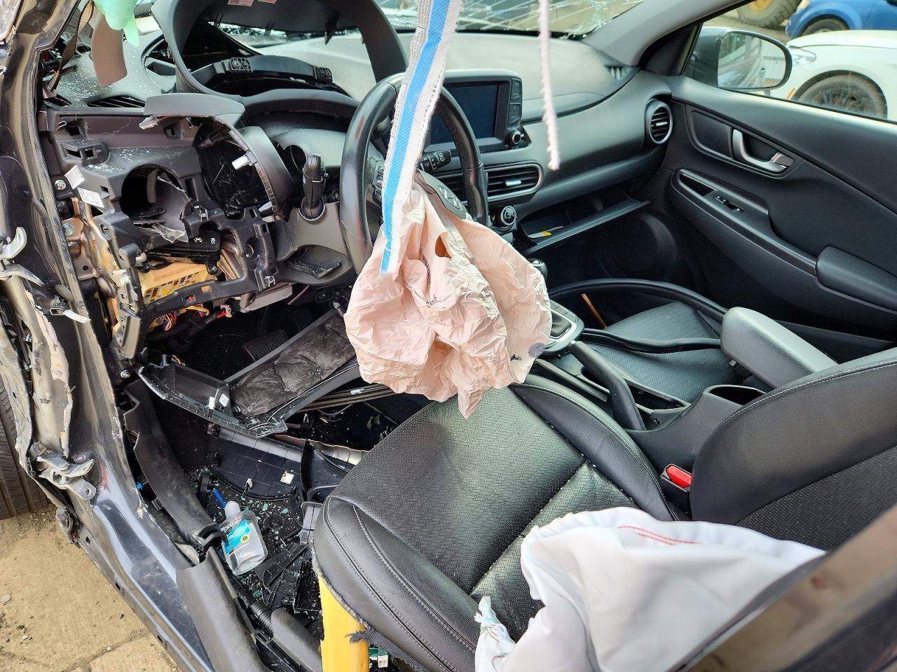 2021 Hyundai Kona Limited - zdjęcie 8