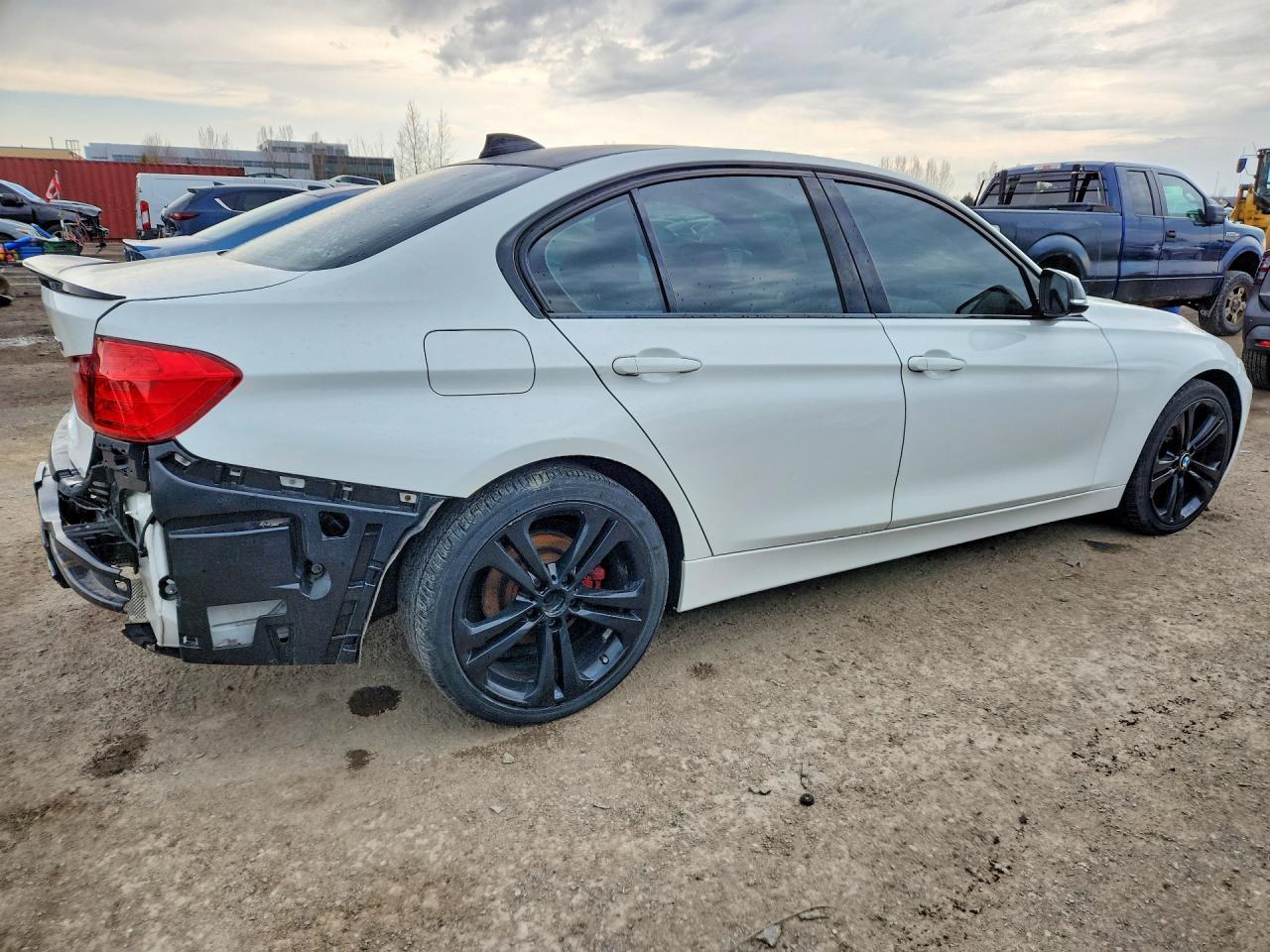 2015 BMW 328 Xi - zdjęcie 3