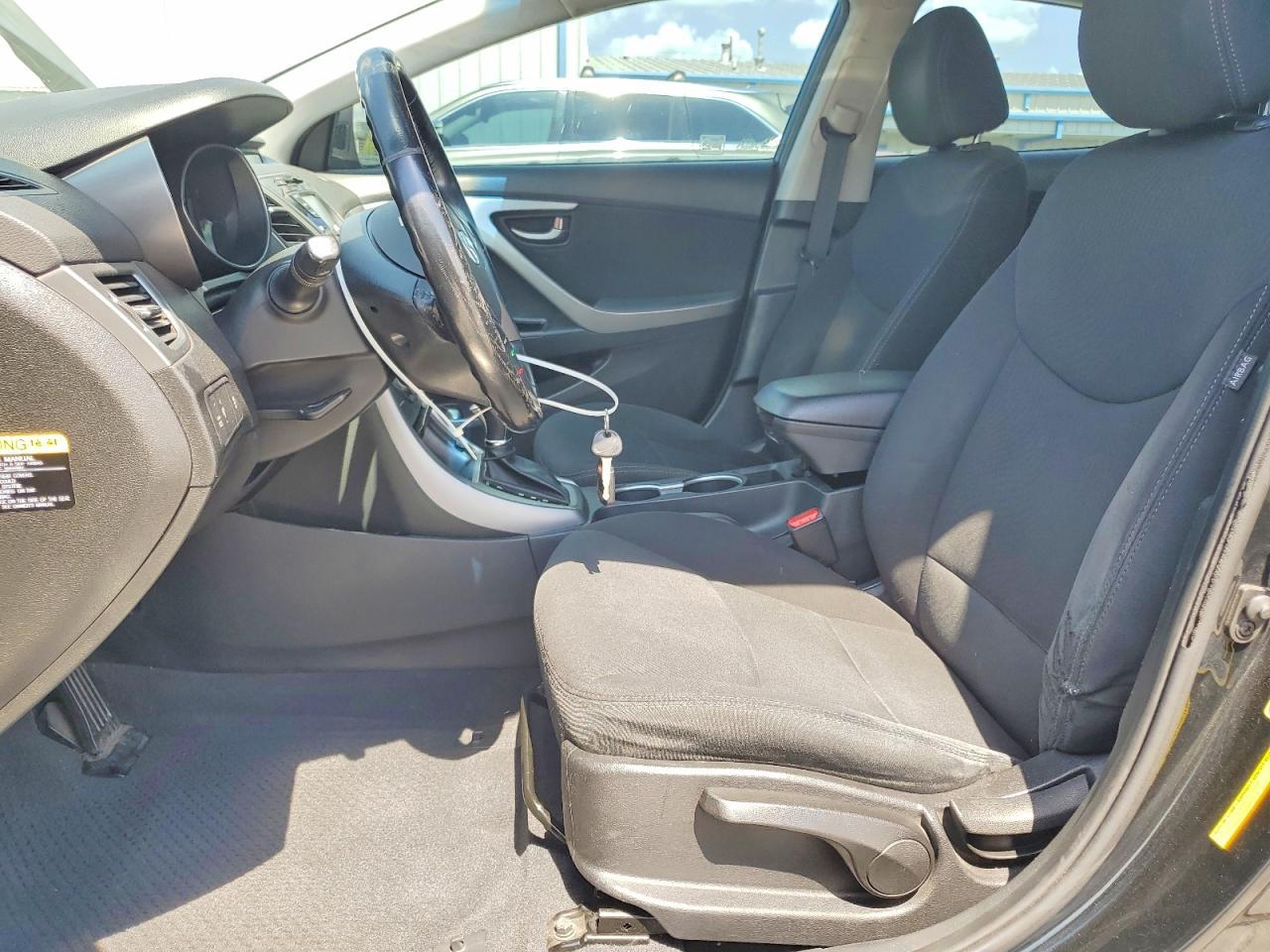 2015 Hyundai Elantra Se - zdjęcie 7