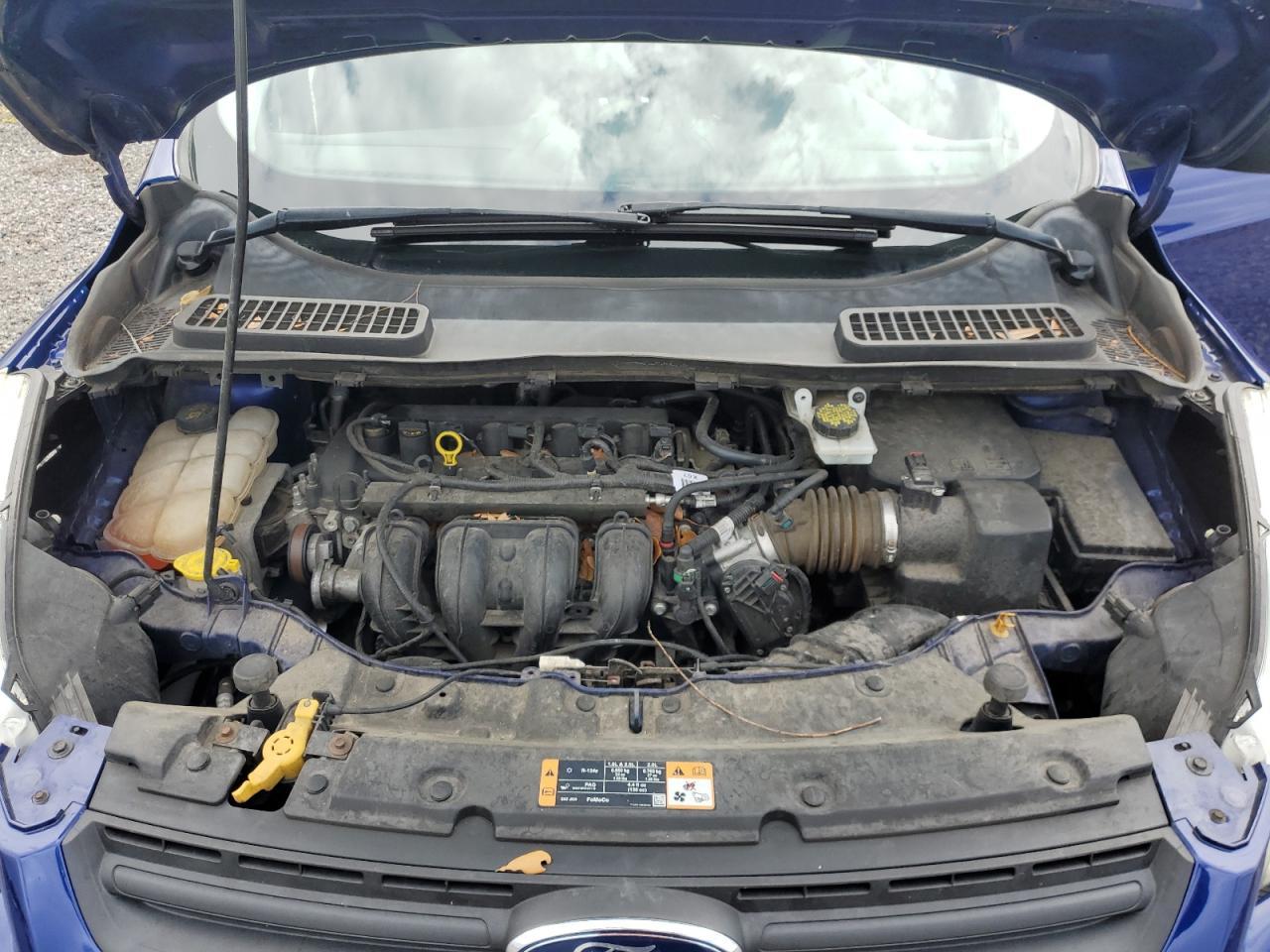 2016 Ford Escape S - zdjęcie 12