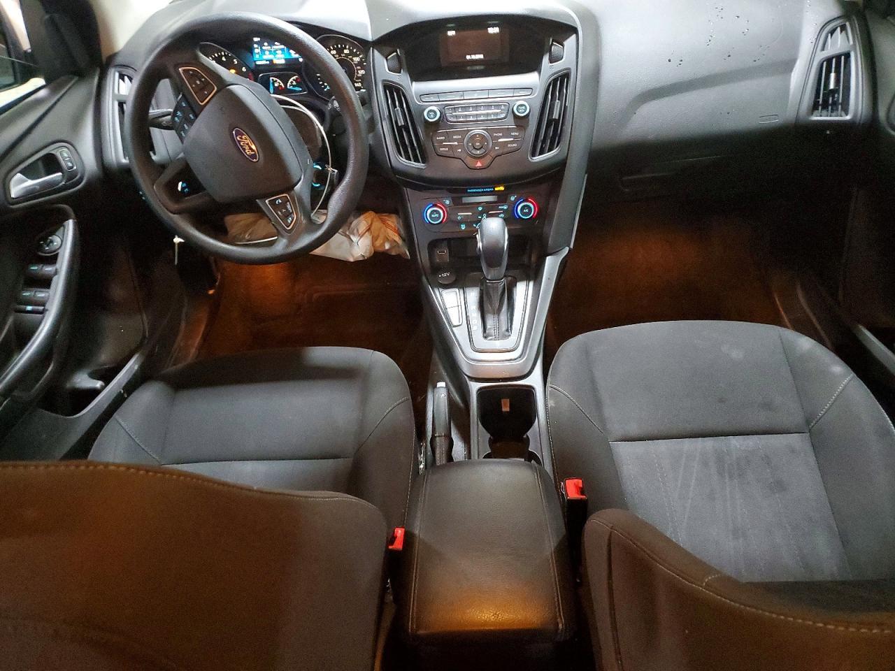 2018 Ford Focus Se - zdjęcie 8
