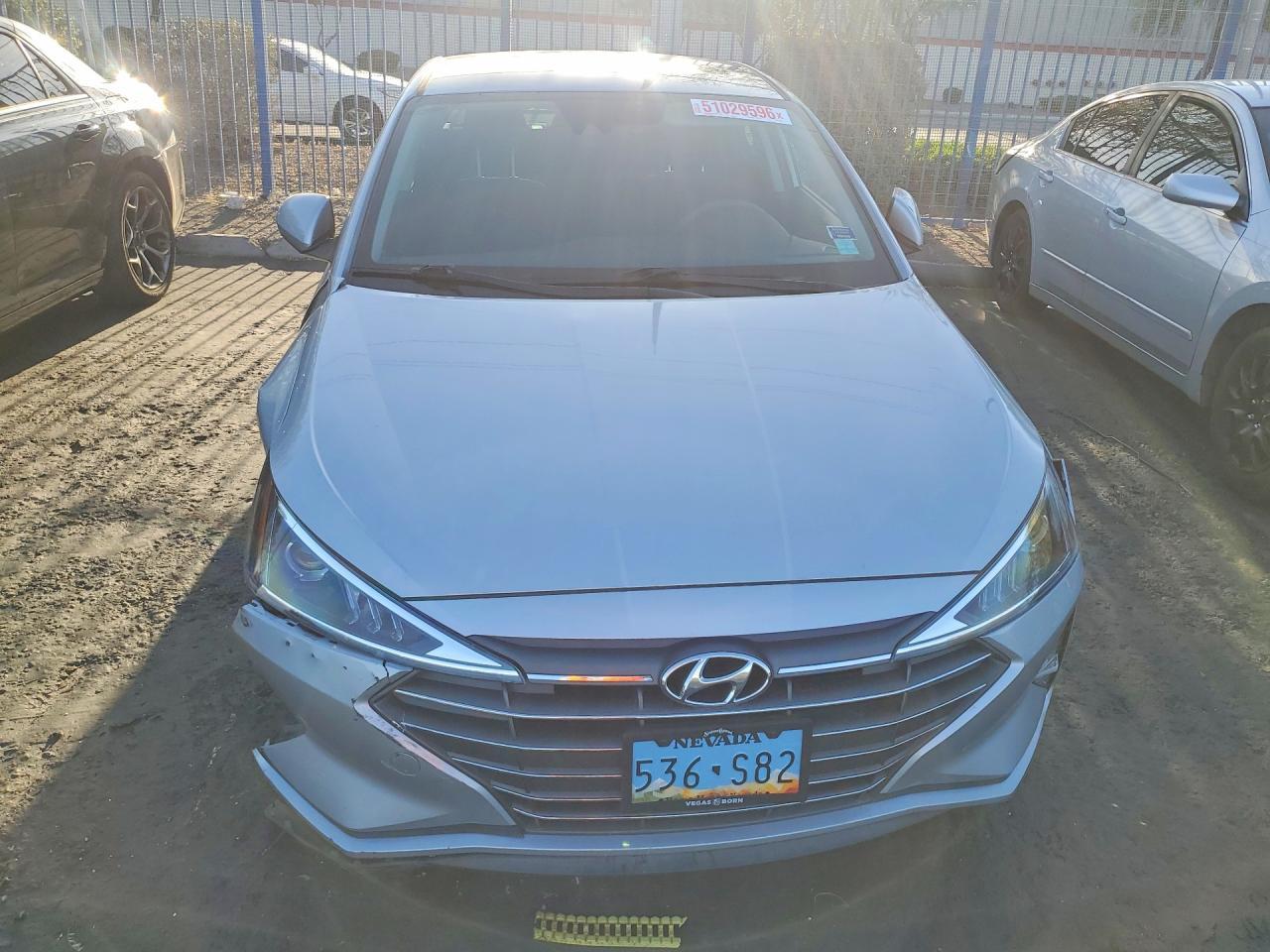 2020 Hyundai Elantra Se - zdjęcie 5