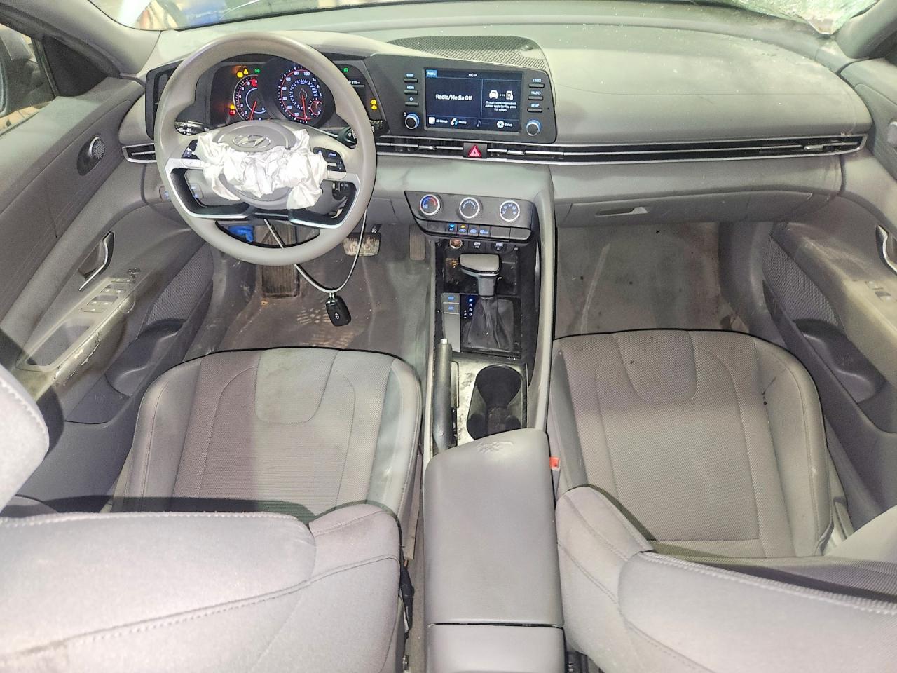 2021 Hyundai Elantra Se - zdjęcie 8