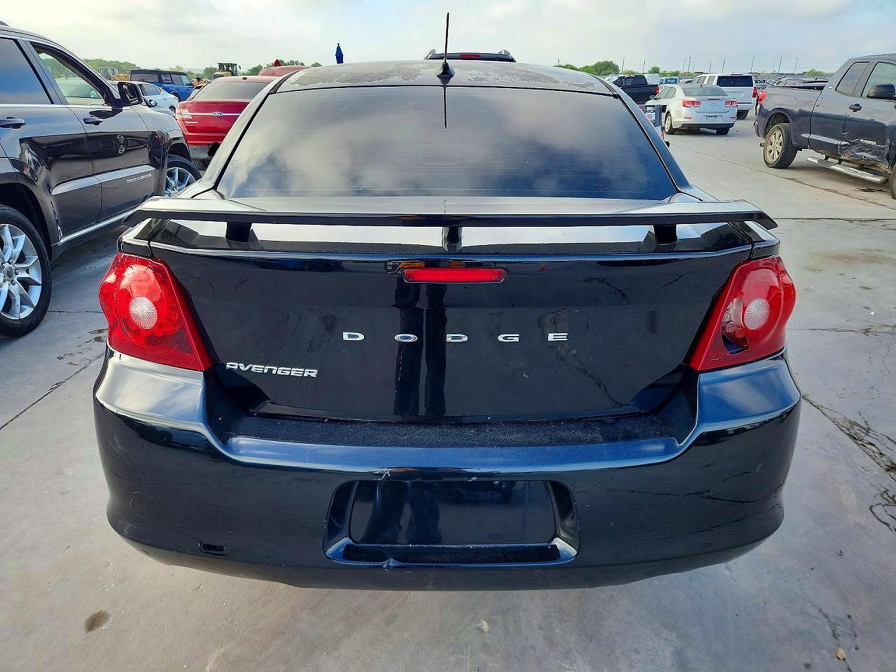 2014 Dodge Avenger Se - zdjęcie 6