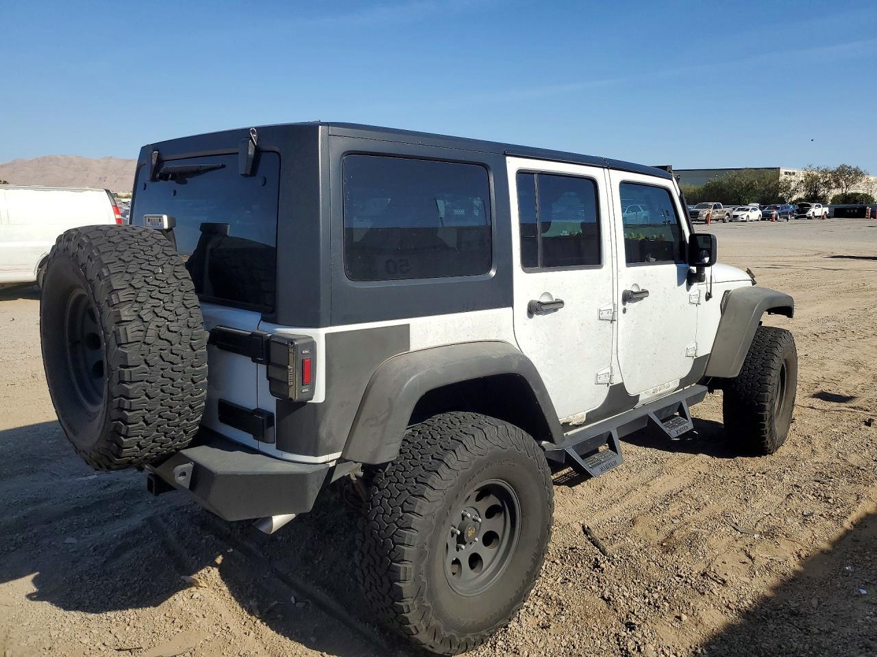 2017 Jeep Wrangler Unlimited Sport - zdjęcie 3