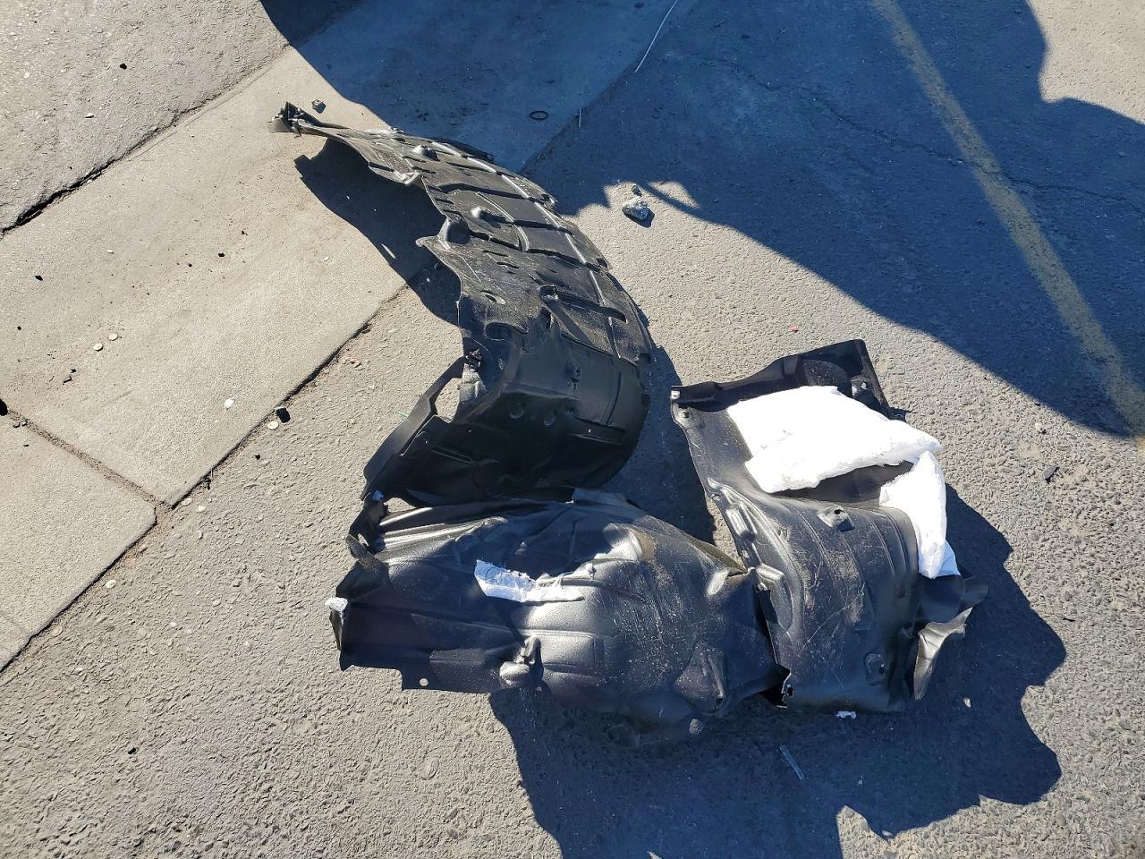 2026 Toyota Camry Xse - zdjęcie 12