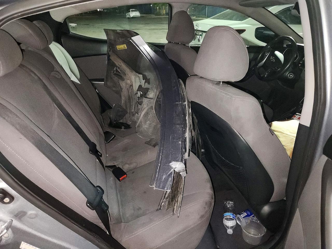 2016 Hyundai Elantra Se - zdjęcie 10