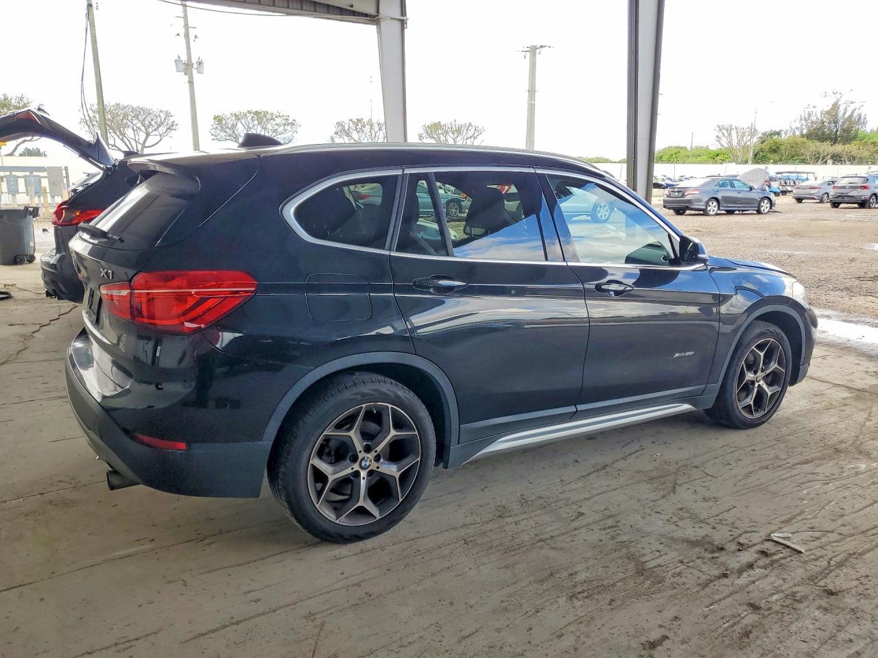 2018 BMW X1 xDrive28I - zdjęcie 3