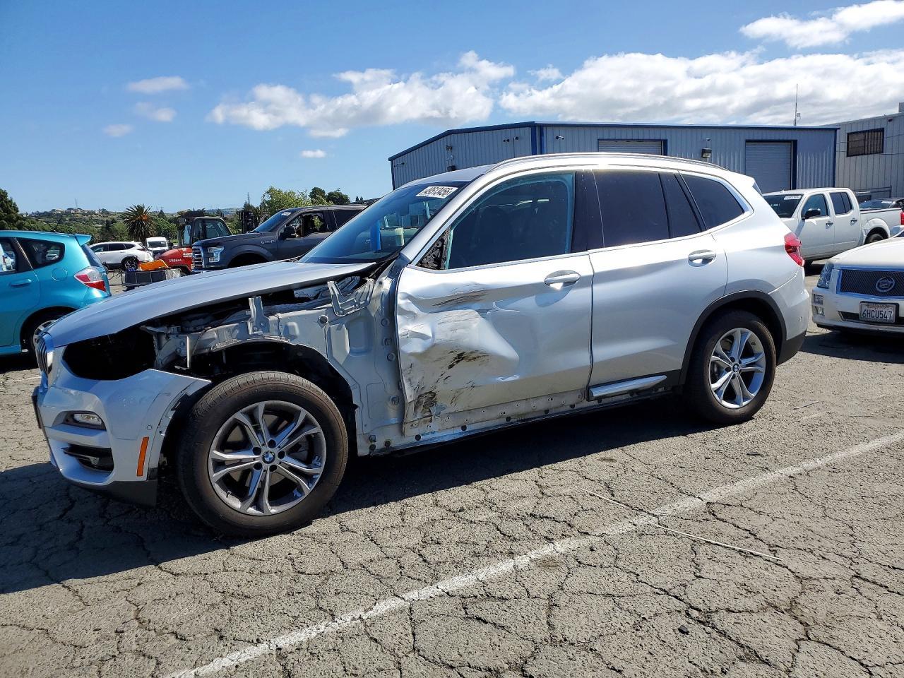 2019 BMW X3 xDrive30I - zdjęcie główne
