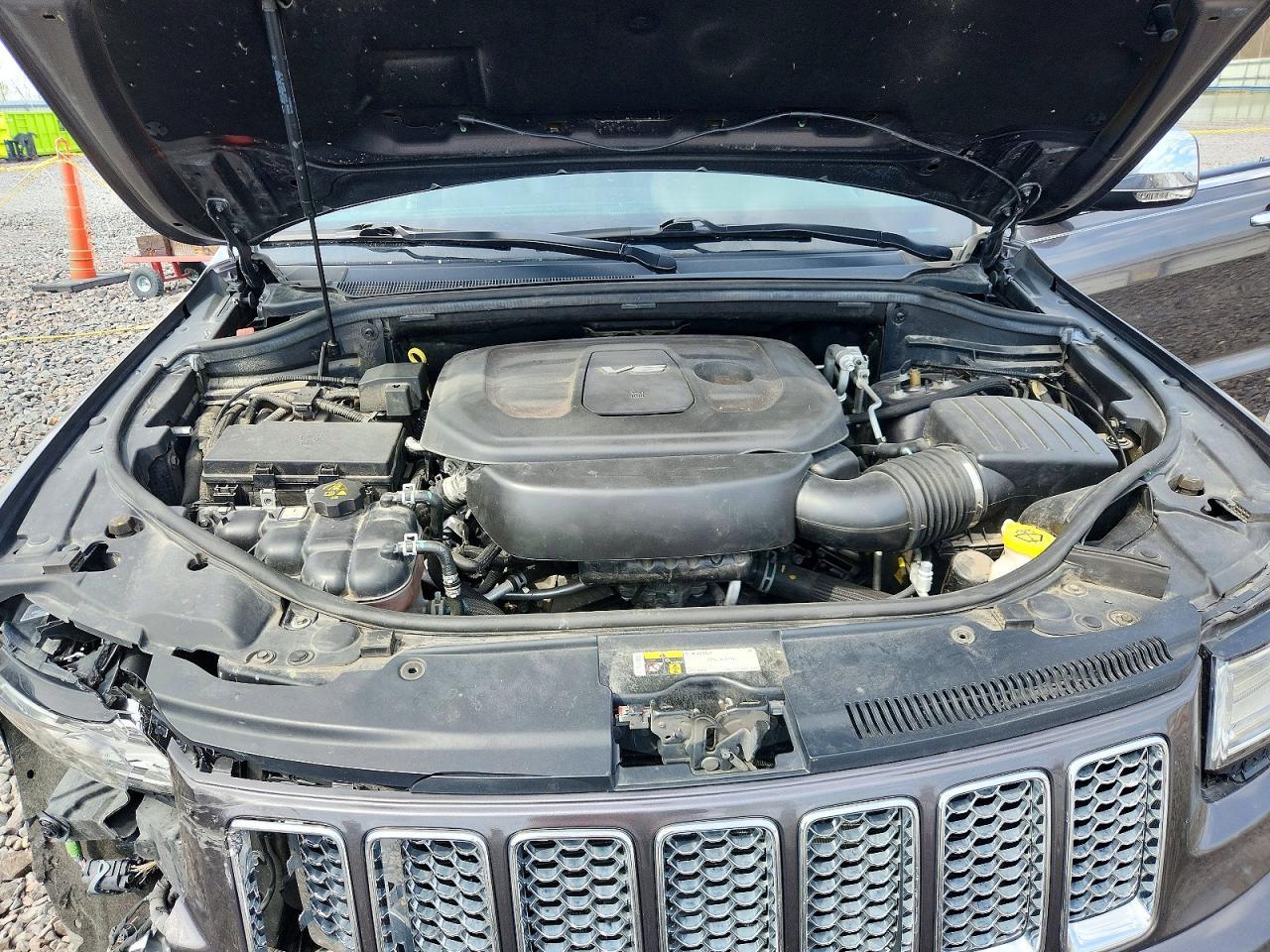 2016 Jeep Grand Cherokee Summit - zdjęcie 11