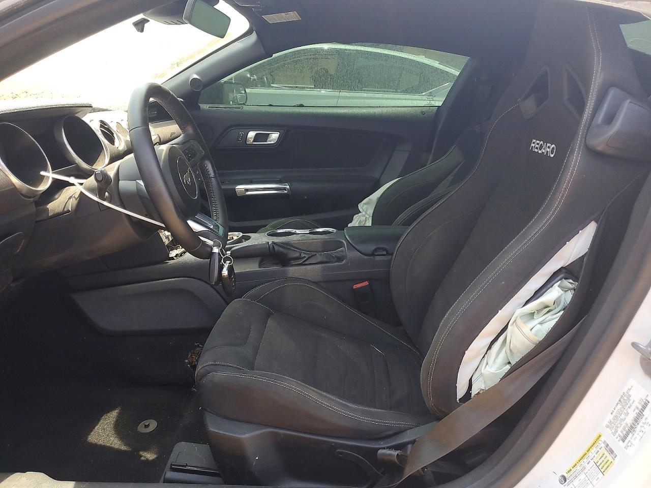 2019 Ford Mustang Gt - zdjęcie 7