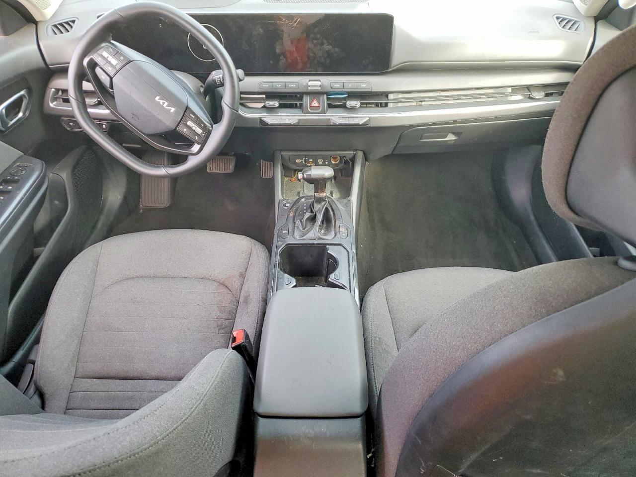 2025 Kia K4 Ex - zdjęcie 8