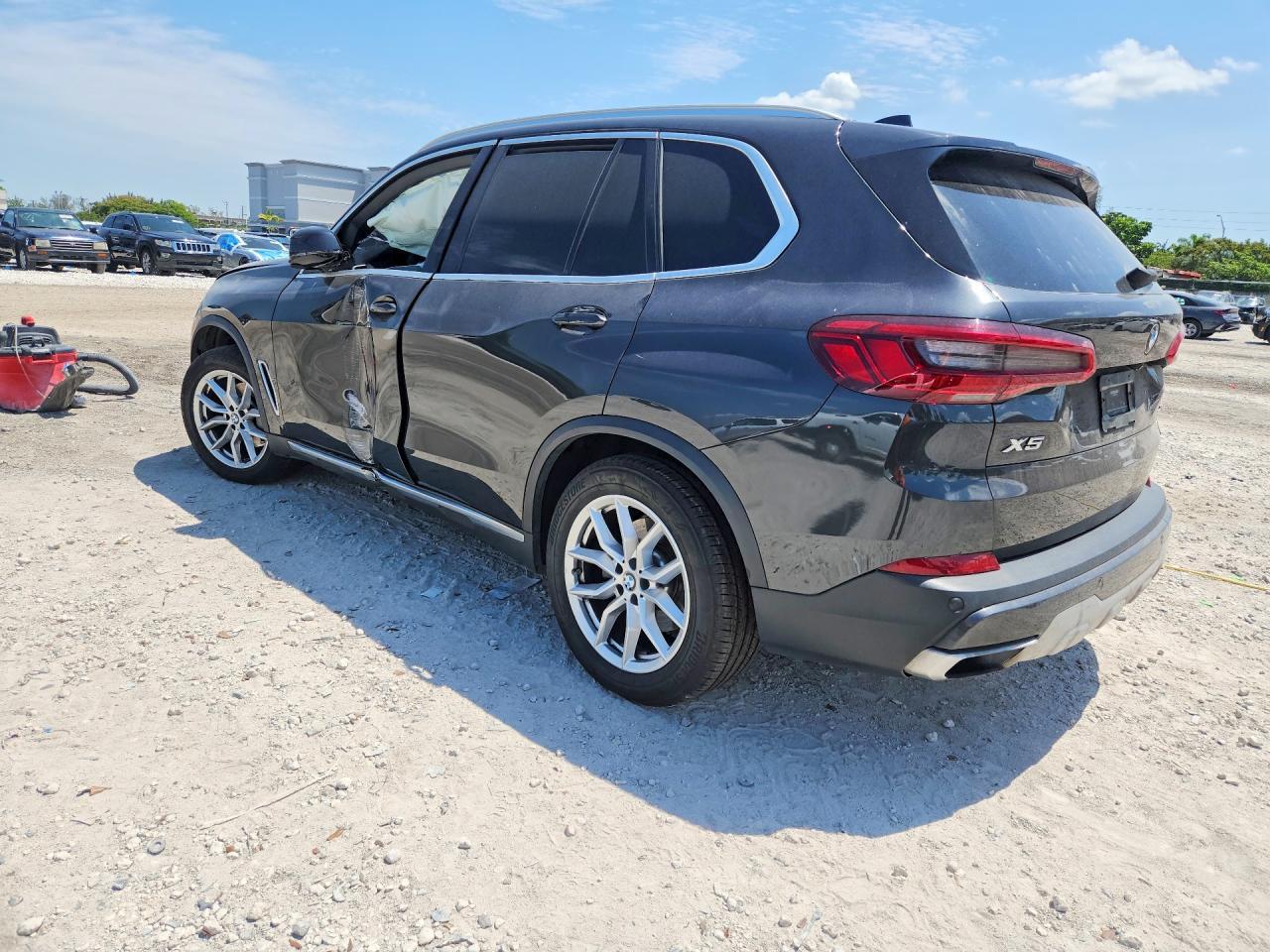 2019 BMW X5 xDrive40I - zdjęcie 2