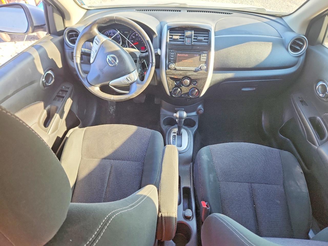 2017 Nissan Versa 1.6 S - zdjęcie 8