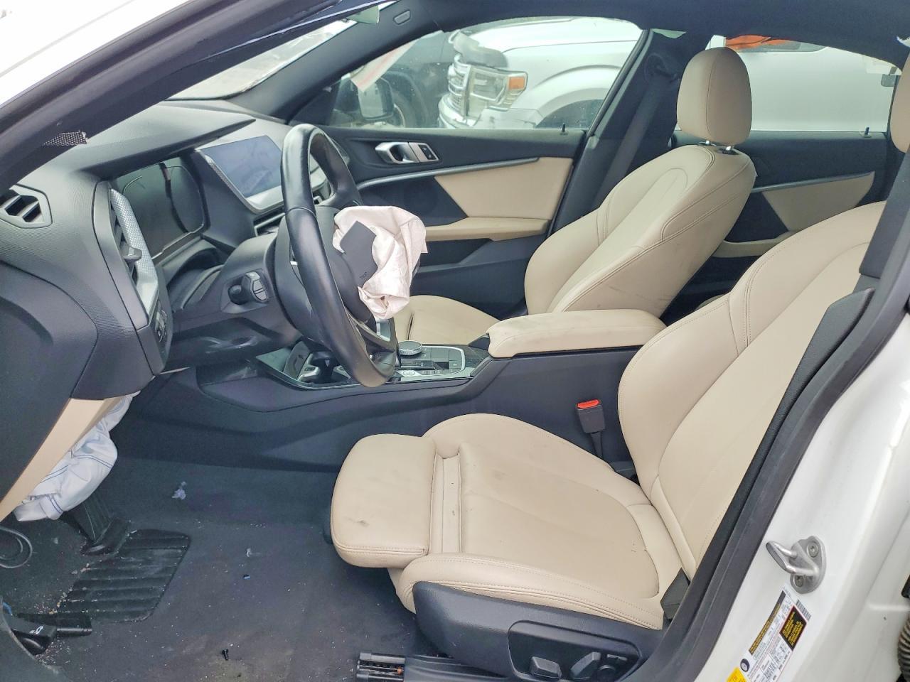 2021 BMW 228Xi - zdjęcie 7