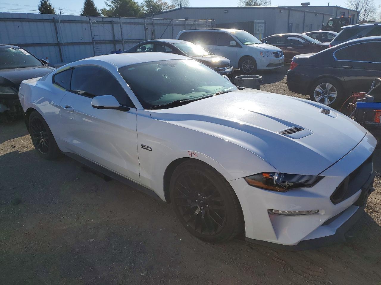 2019 Ford Mustang Gt - zdjęcie 4