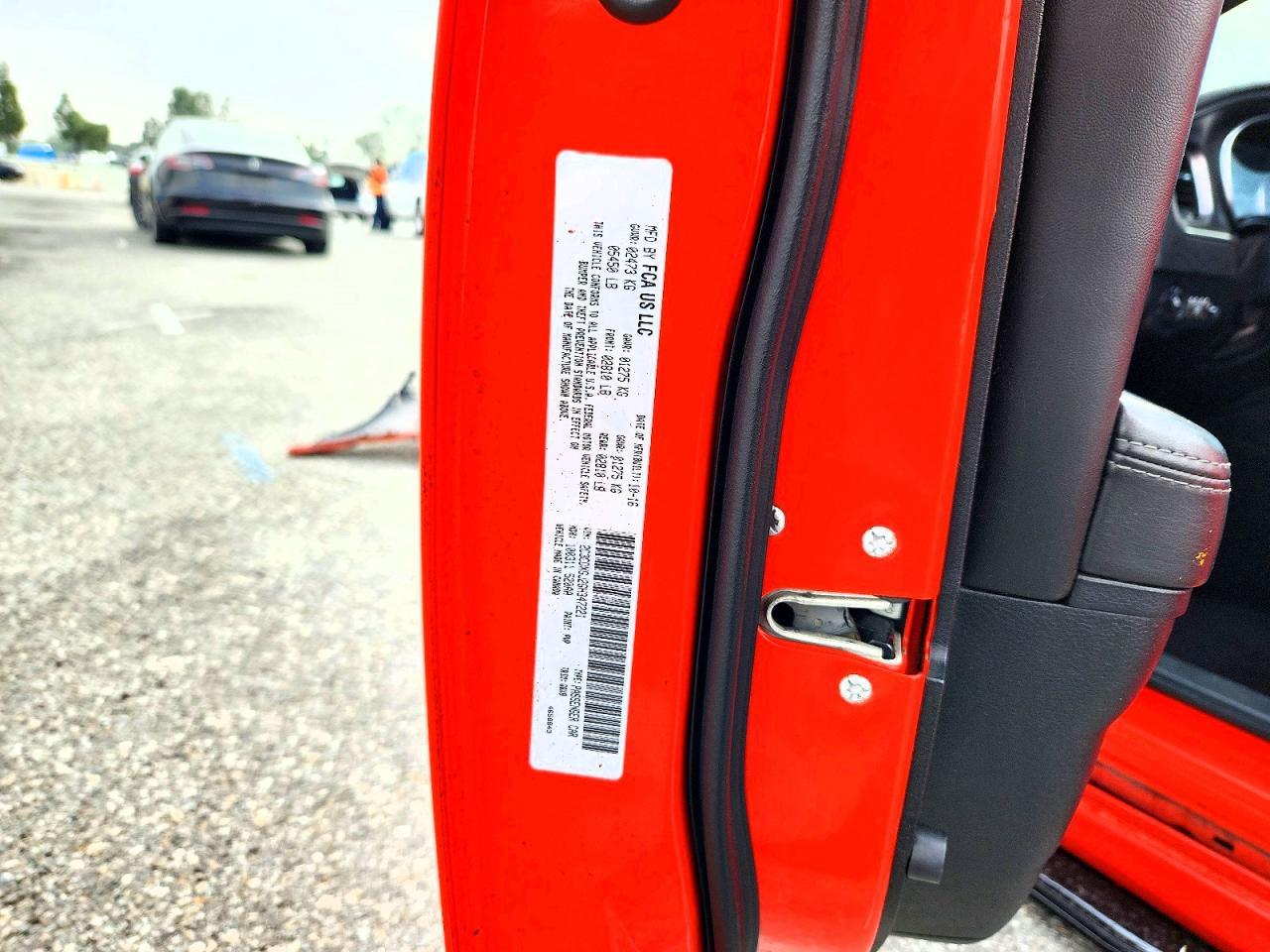 2016 Dodge Charger R - zdjęcie 13