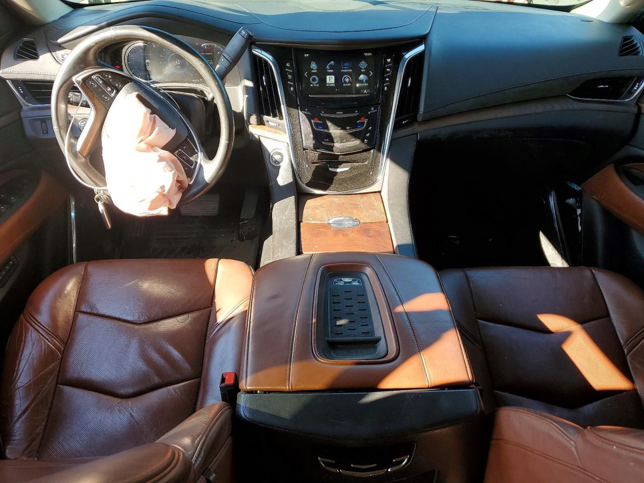 2016 Cadillac Escalade Esv Luxury - zdjęcie 8