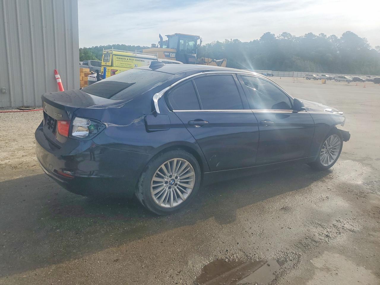 2013 BMW 328 Xi - zdjęcie 3