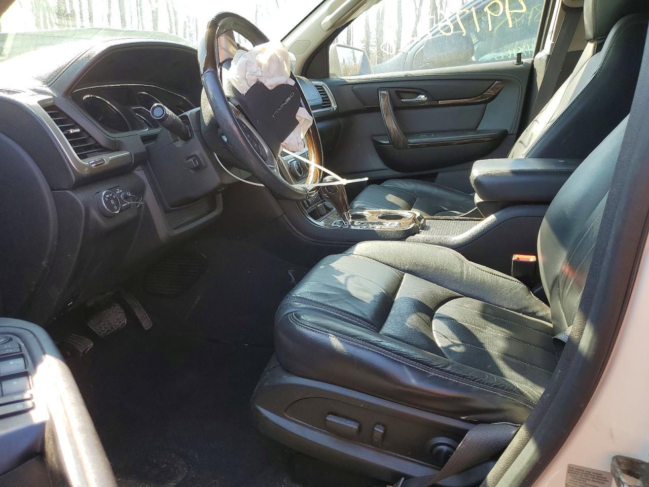 2015 GMC Acadia Denali - zdjęcie 7