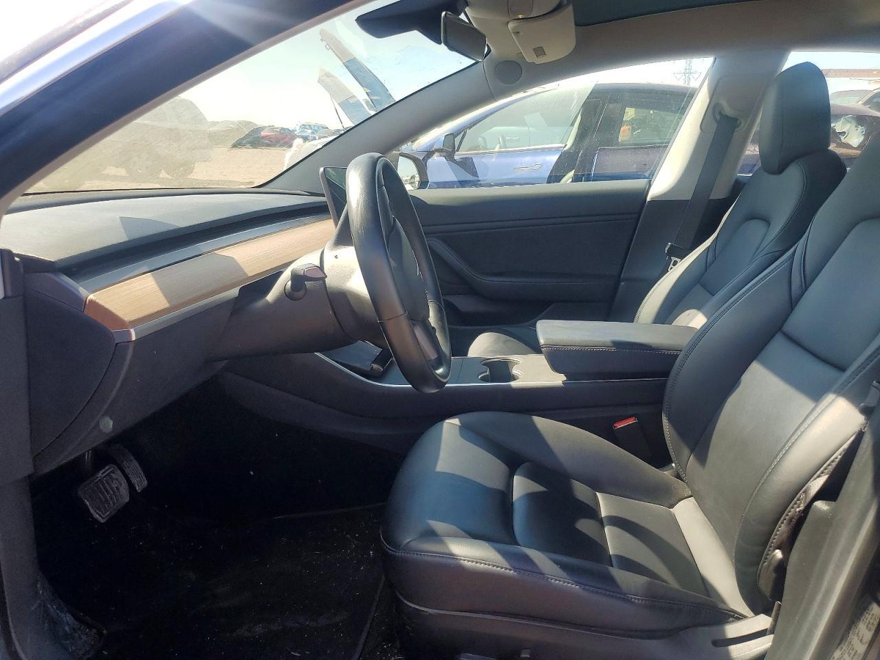 2018 Tesla Model 3 - zdjęcie 7