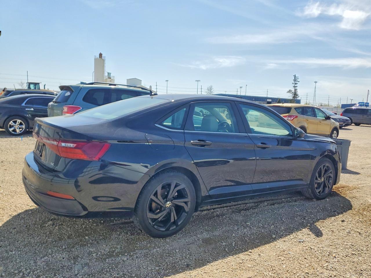 2025 Volkswagen Jetta Se - zdjęcie 3