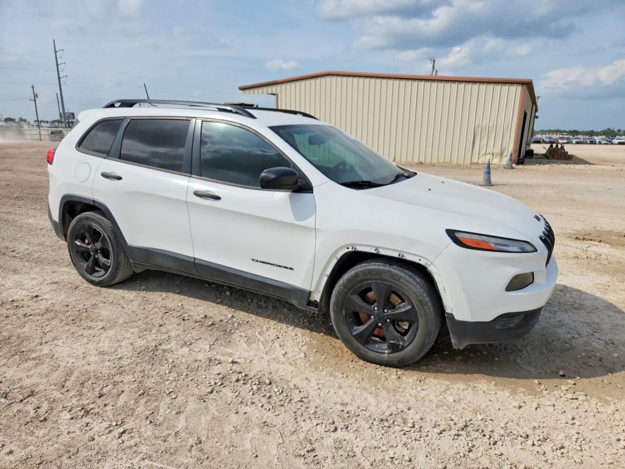 2017 Jeep Cherokee Sport - zdjęcie 4