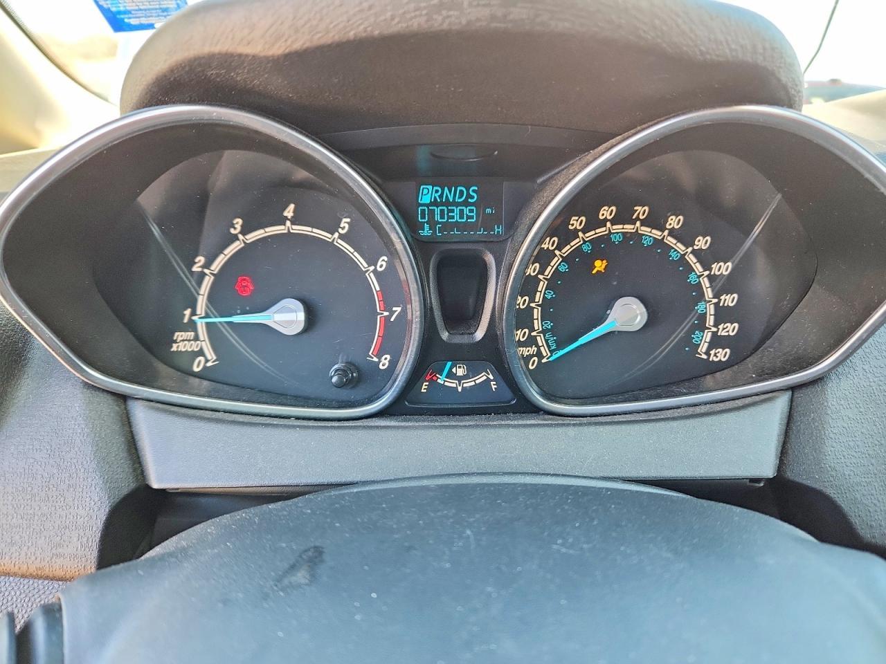 2015 Ford Fiesta Se - zdjęcie 9