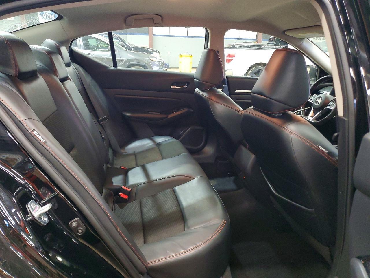 2024 Nissan Altima 2.5 Sr - zdjęcie 10