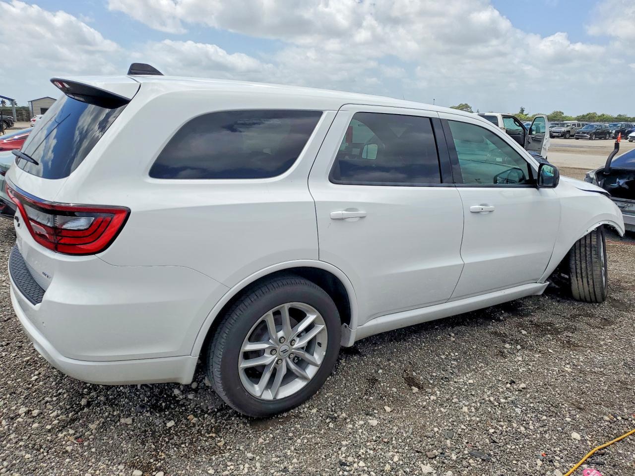 2026 Dodge Durango Gt - zdjęcie 3