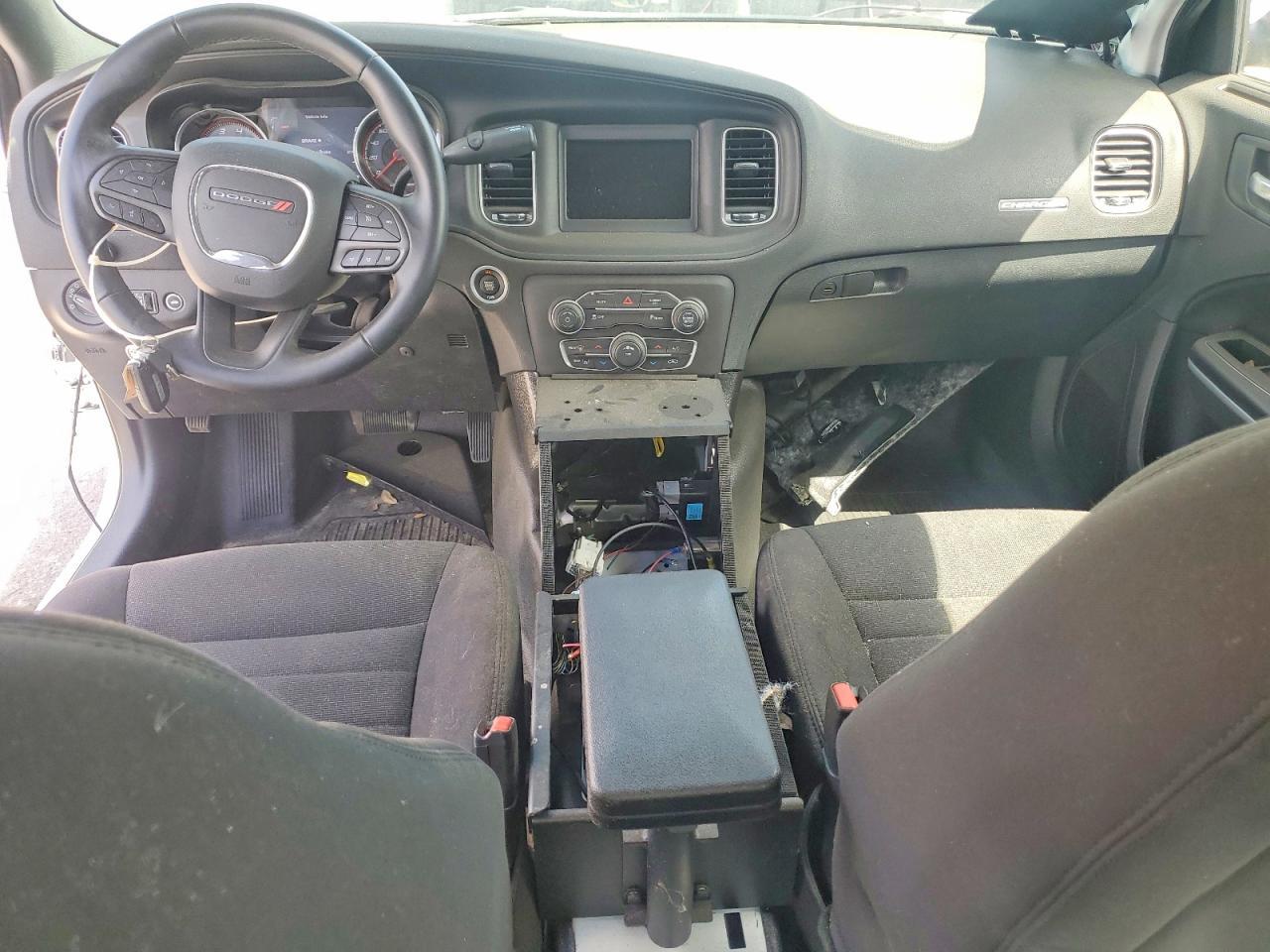 2021 Dodge Charger Police - zdjęcie 8