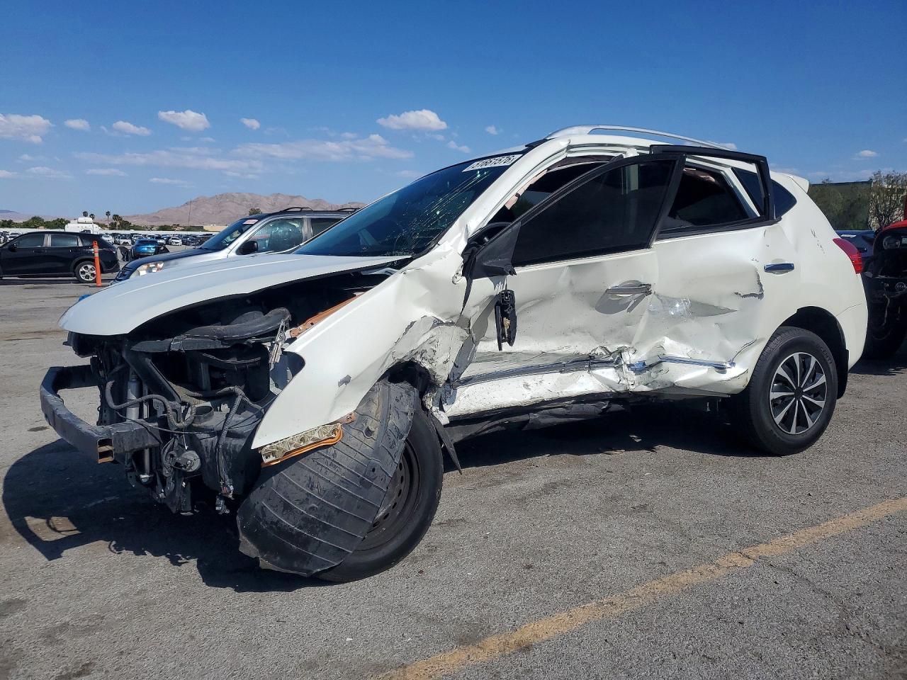 2015 Nissan Rogue Select S - zdjęcie główne