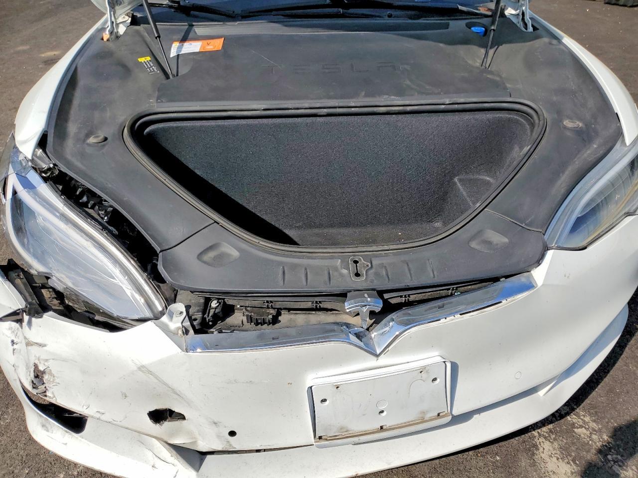 2017 Tesla Model S - zdjęcie 11