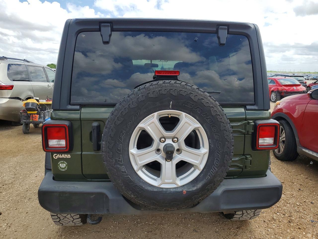 2021 Jeep Wrangler Unlimited Sport - zdjęcie 6