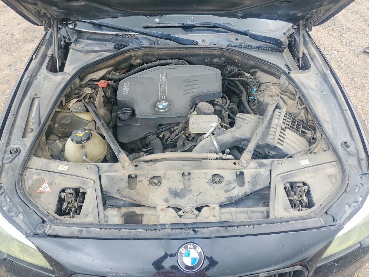2016 BMW 528 I - zdjęcie 11