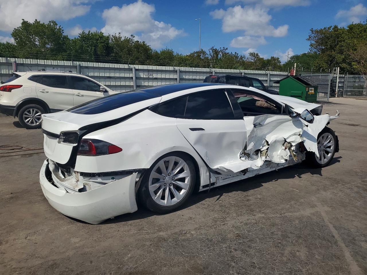 2018 Tesla Model S - zdjęcie 3