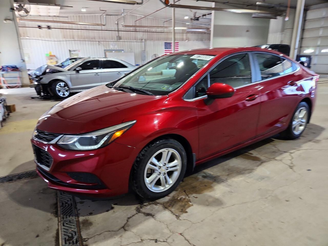 2017 Chevrolet Cruze Lt - zdjęcie główne