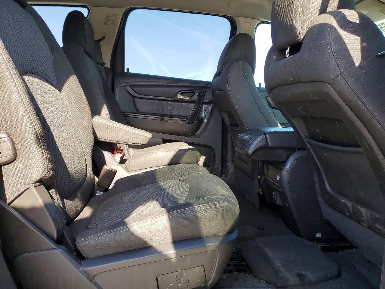 2016 Chevrolet Traverse Lt - zdjęcie 11