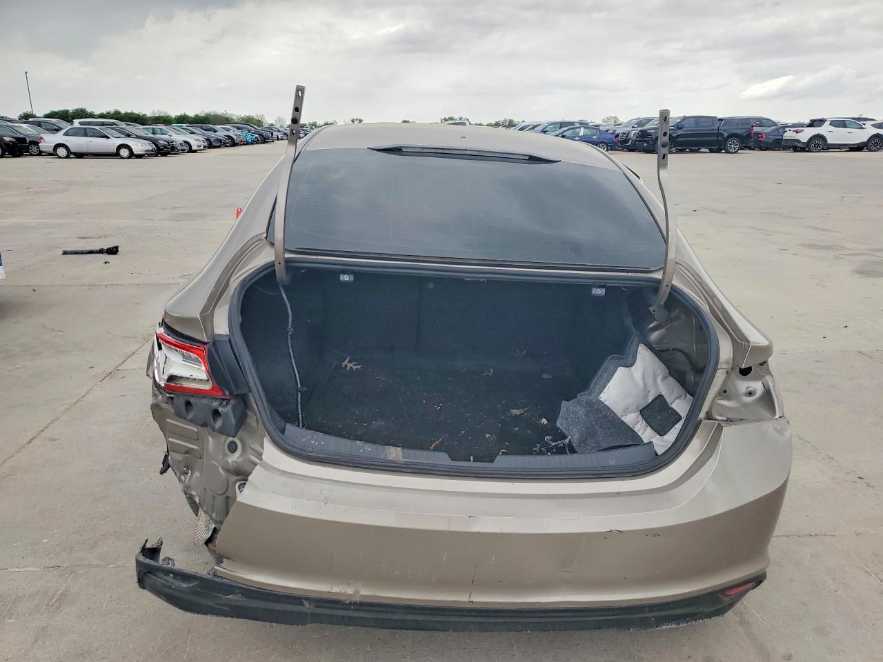 2022 Chevrolet Malibu - zdjęcie 6