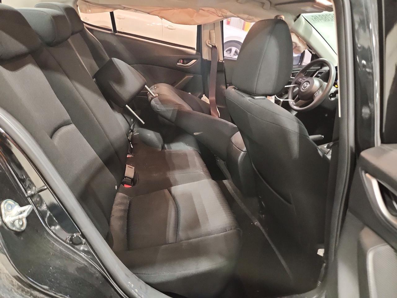 2014 Mazda 3 Sport - zdjęcie 10