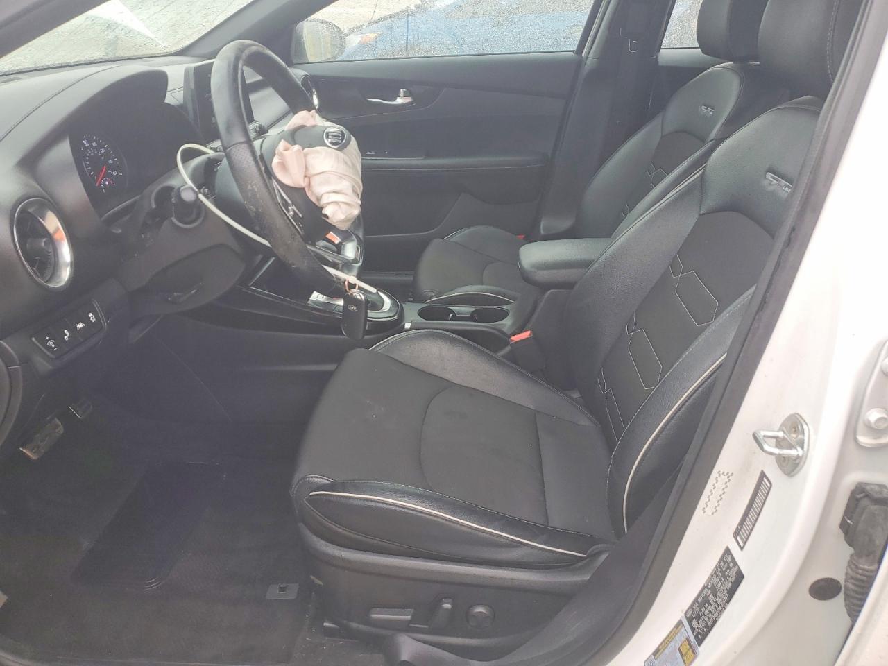 2021 Kia Forte Gt-Line - zdjęcie 7