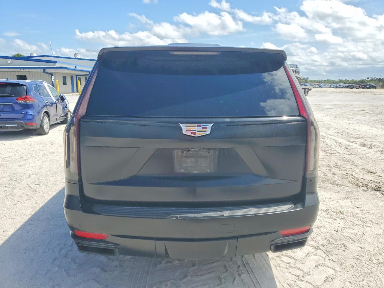 2021 Cadillac Escalade Sport - zdjęcie 6